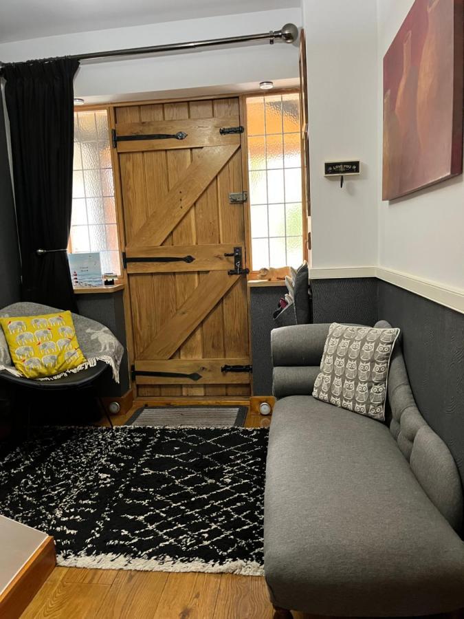 Woodbriar Bed and Breakfast Penmaen-mawr Εξωτερικό φωτογραφία