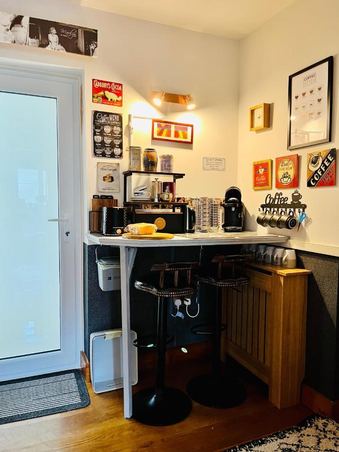 Woodbriar Bed and Breakfast Penmaen-mawr Εξωτερικό φωτογραφία