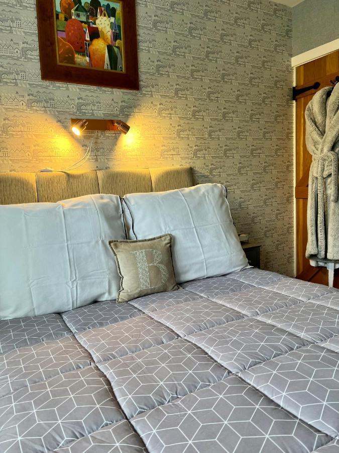 Woodbriar Bed and Breakfast Penmaen-mawr Εξωτερικό φωτογραφία
